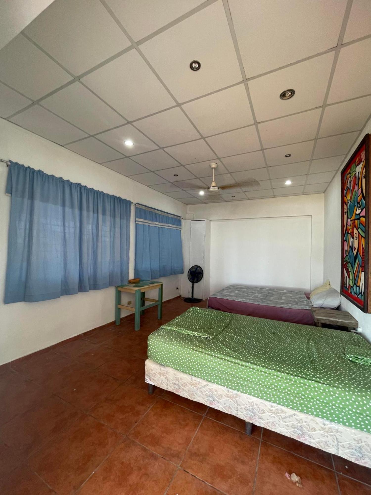 Sugarloaf Beach House & Surf Lodge El Cuco Esterno foto