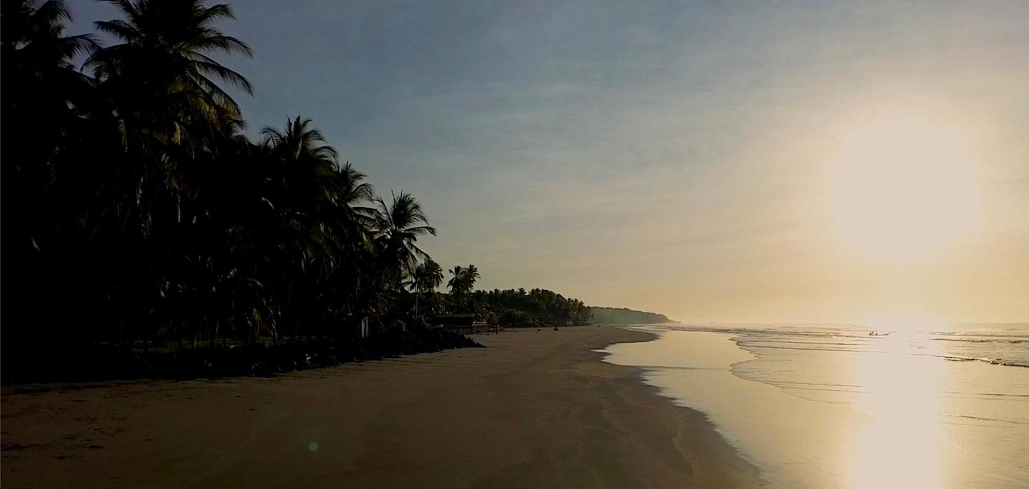 Sugarloaf Beach House & Surf Lodge El Cuco Esterno foto